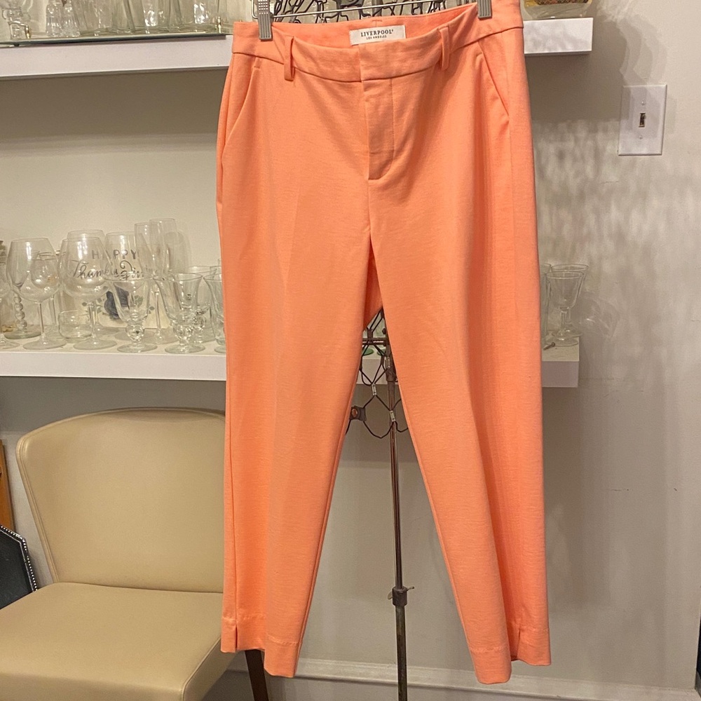 Liverpool Peach Cropped Tapered Pants